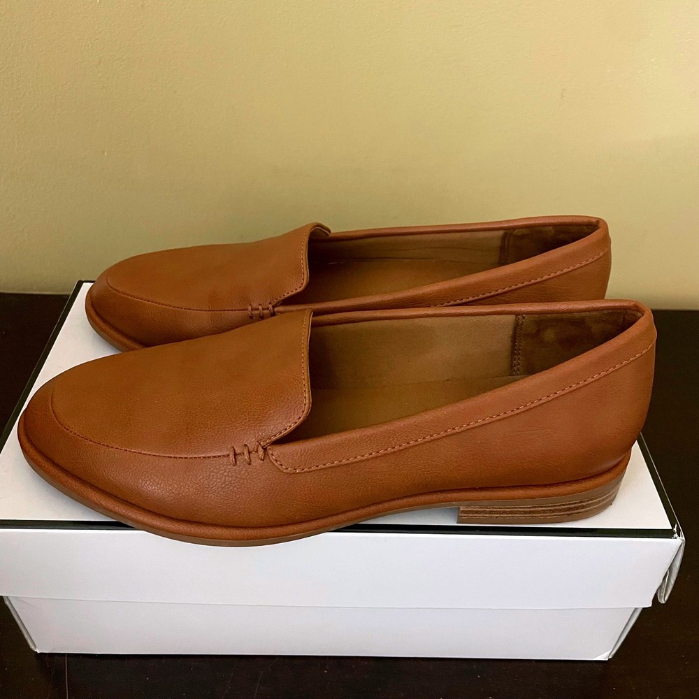 Style & Co Womens Cognac Brown Faux Leather Slip On Loafers Size 7.5